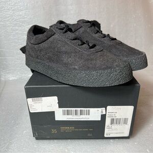 Yeezy Crepe Sneaker Season 6 Thick Shaggy Suede Graphite BLACK Womens 35